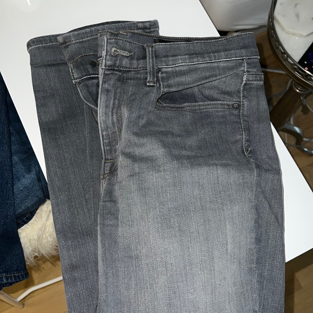 Vince grey straight leg jeans - super soft and comfortable, run a little big